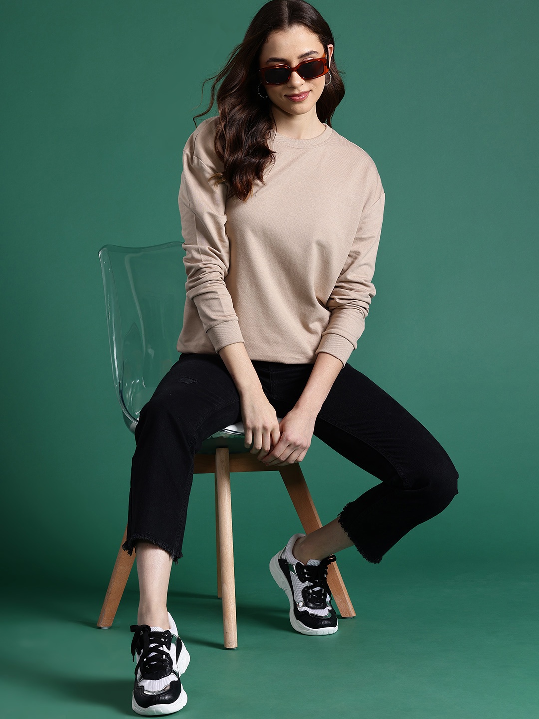 

DressBerry Women Solid Pullover Sweatshirt, Brown