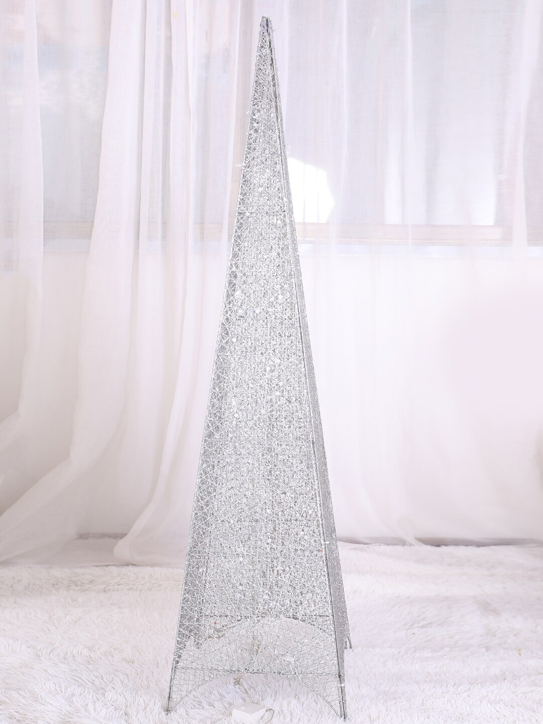 

TAYHAA Silver Toned Christmas Tree Tower Festive Decor, Grey
