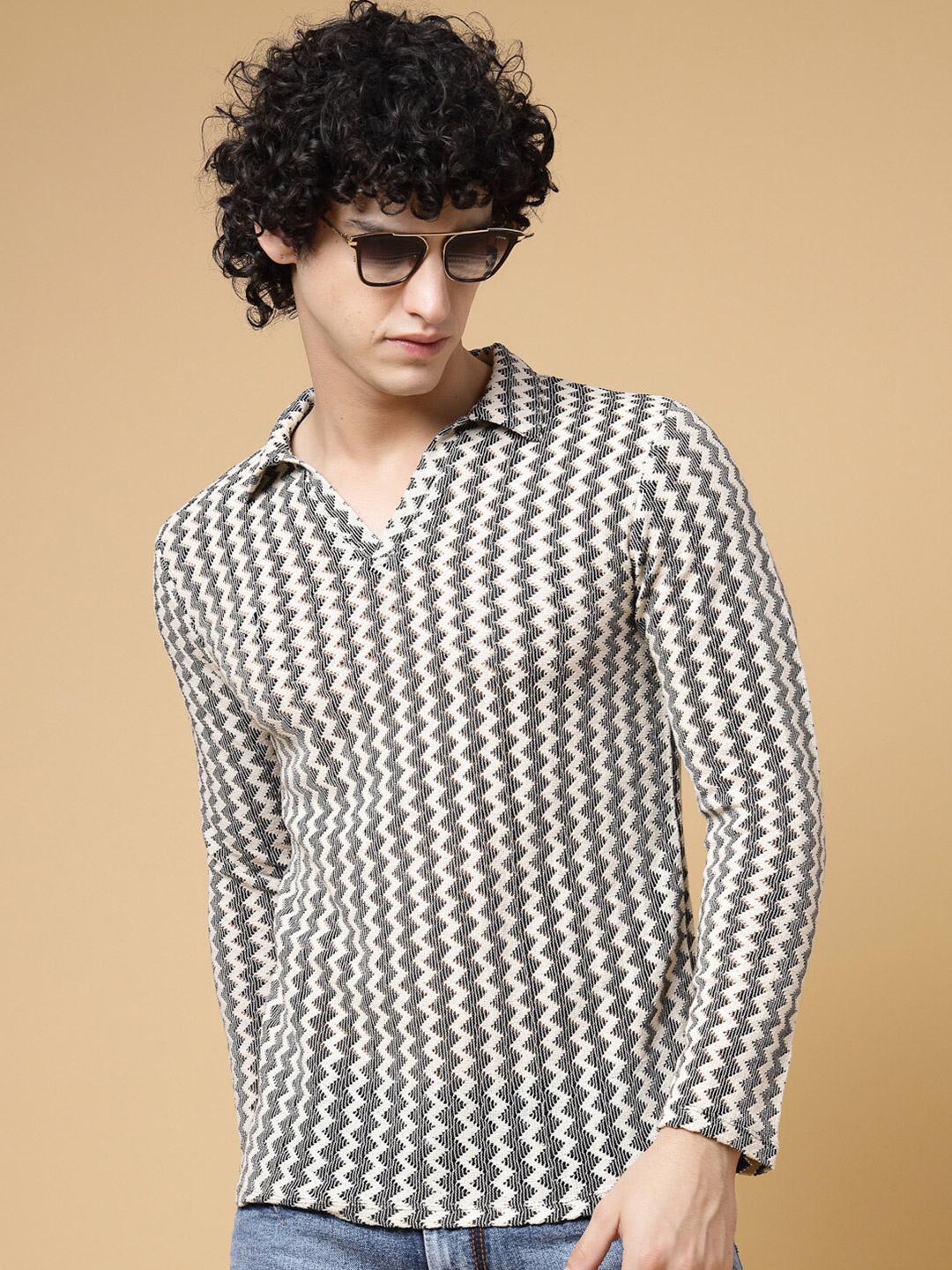 

Rigo Self Design Polo Collar Long Sleeves Cotton T-shirt, Black