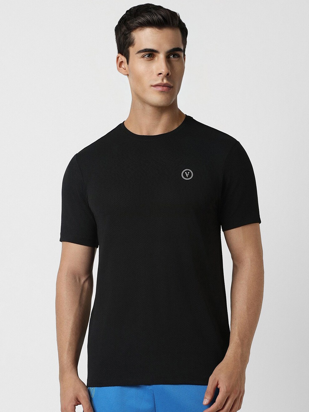 

Van Heusen Flex Round Neck Slim Fit T-shirt, Black