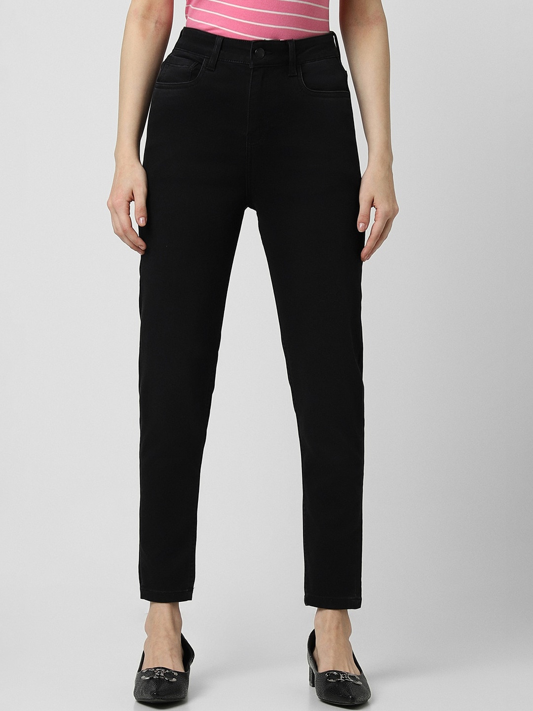 

Van Heusen Woman Skinny Fit Stretchable Jeans, Black