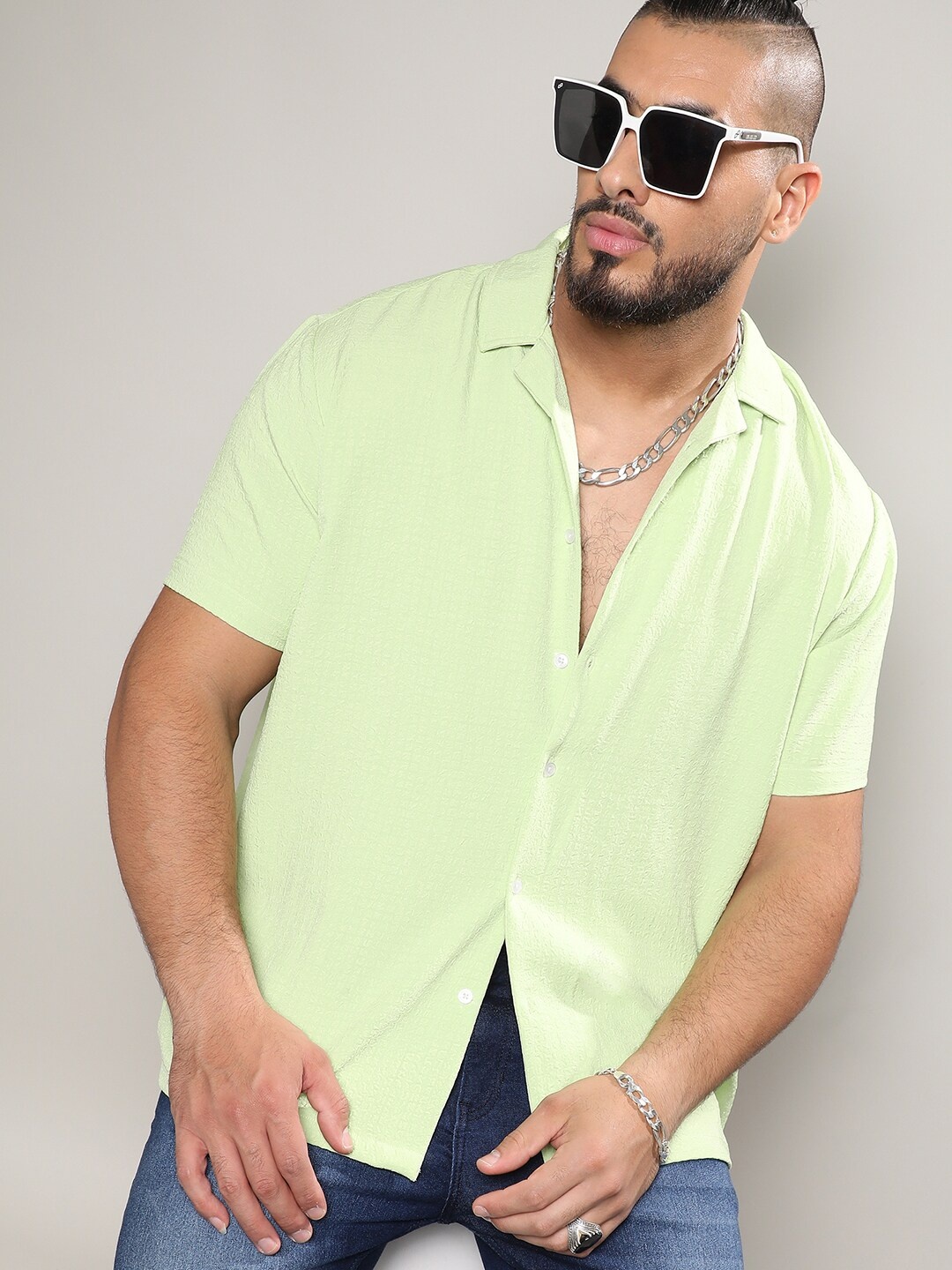 

Instafab Plus Classic Textured Self Design Casual Shirt, Lime green