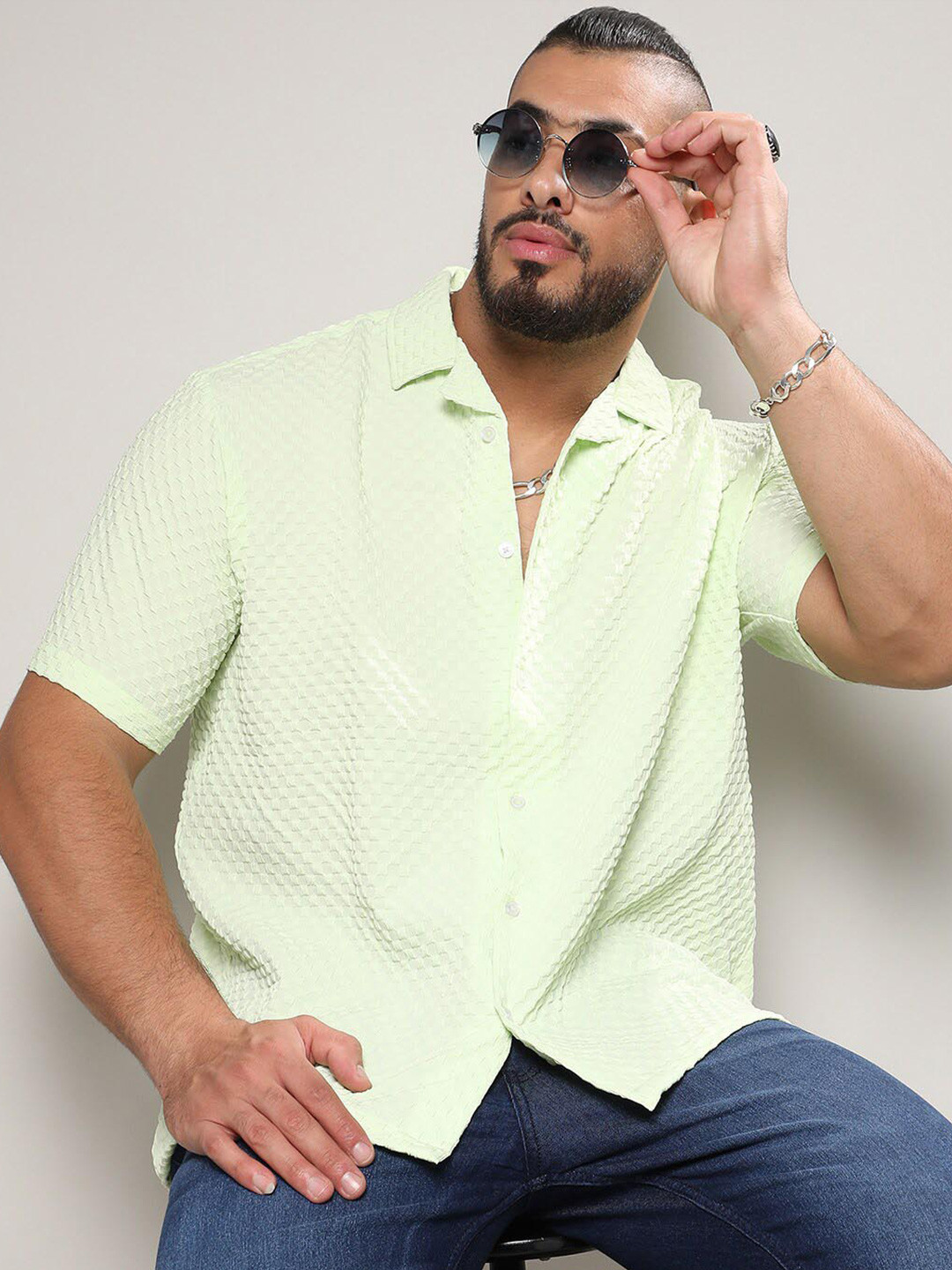 

Instafab Plus Self Design Classic Casual Shirt, Lime green