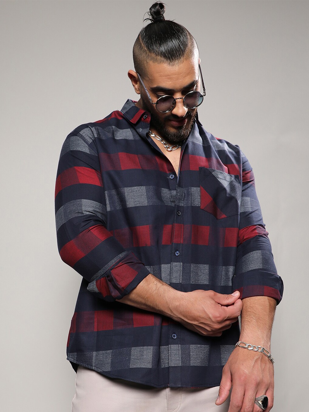 

Instafab Plus Classic Other Checks Spread Collar Long Sleeve Cotton Casual Shirt, Navy blue