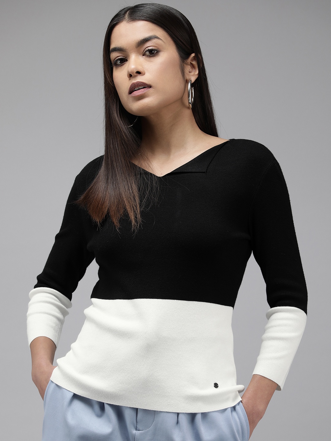 

Van Heusen Woman Ribbed Knitted Colourblocked Top, Black