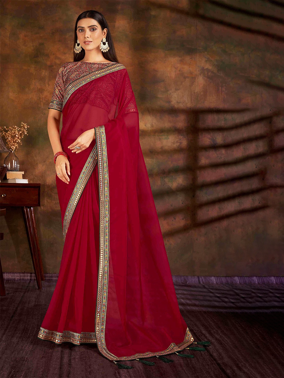 

HASRI Embroidered Organza Saree, Red