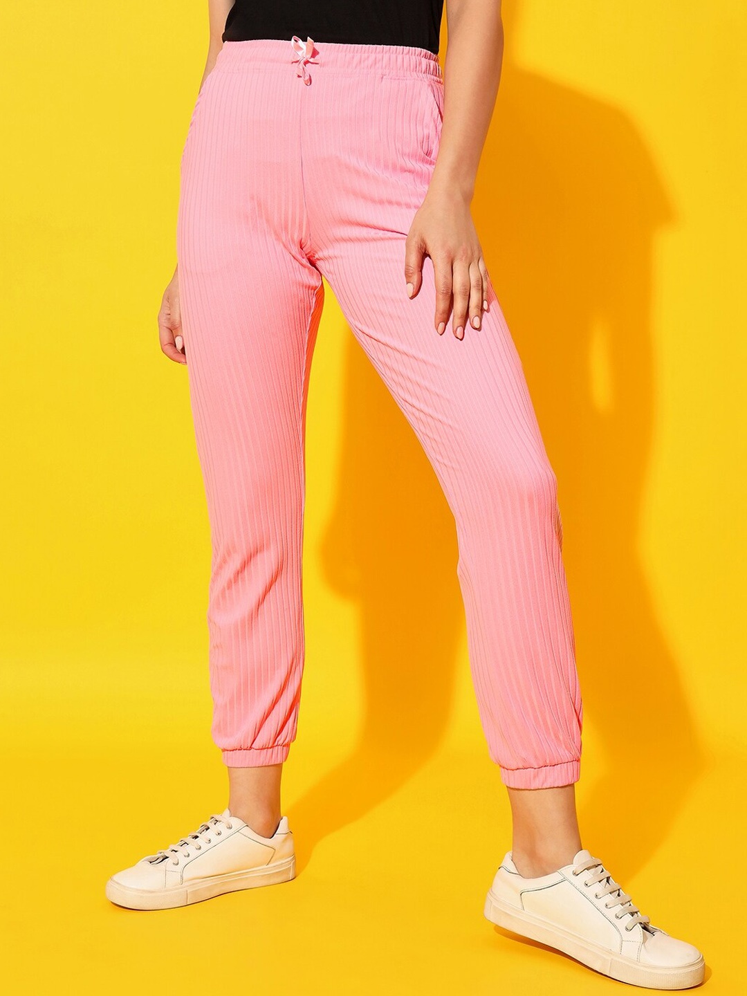 

The Kaftan Company Women Pink Mid Rise Regular Joggers