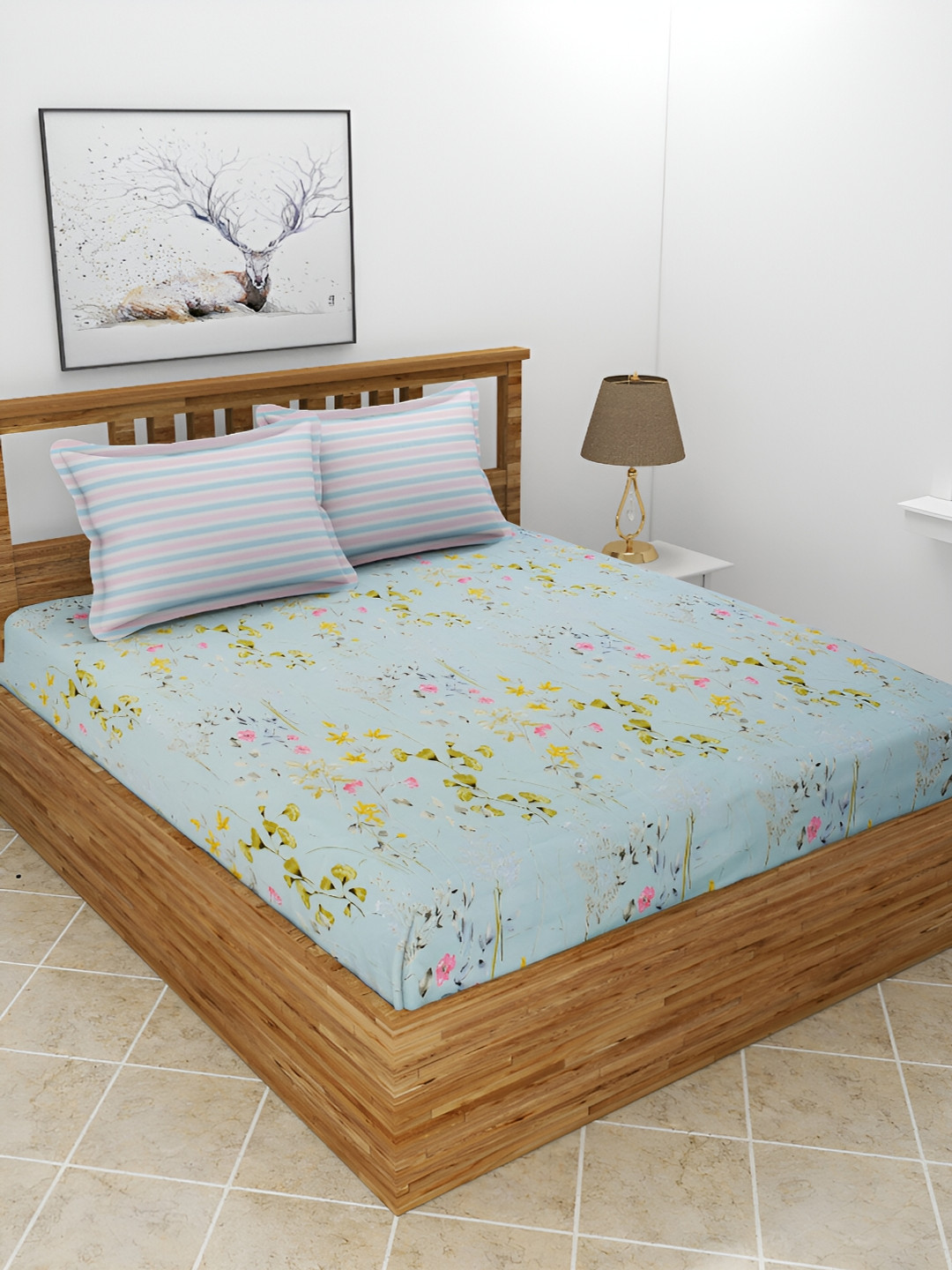 

BREVARD Blue & Pink Floral 210 TC Super King Size Bedsheet with 2 Pillow Covers
