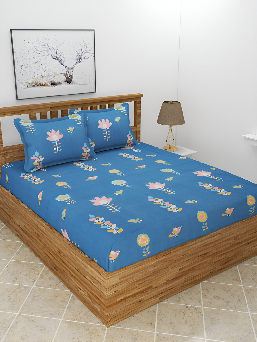 

BREVARD Blue Floral 210 TC Queen Bedsheet With 2 Pillow Covers