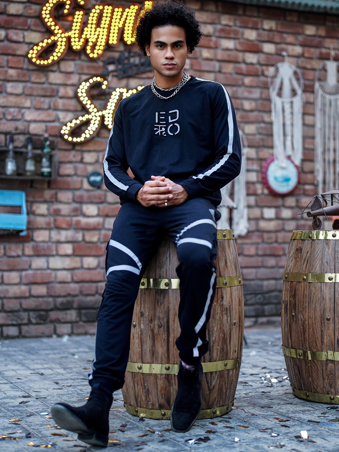 

EDRIO Typography Fleece Tracksuit With Reflector, Black