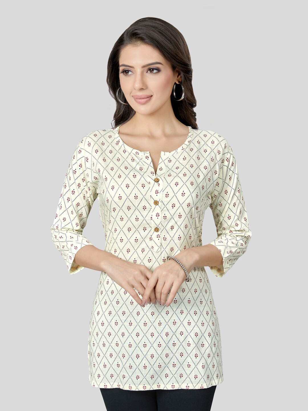 

Saree Swarg Floral Printed Kurti, Cream