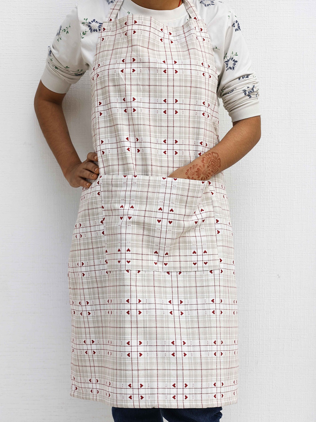 

Ariana Off White Printed Cotton Apron