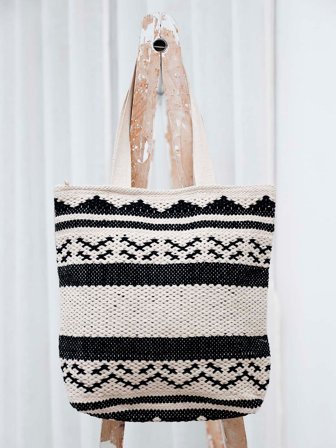 

Ariana Embellished Tasselled Cotton Tote Bag, Black