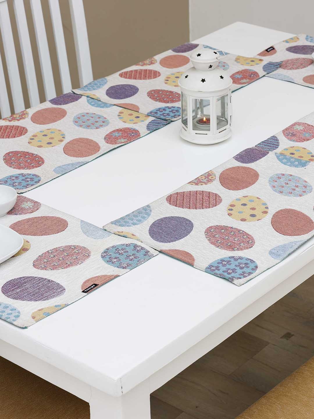 

Ariana White 6 Pieces Printed Cotton Table Placemats