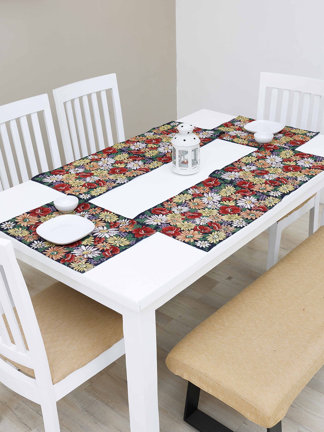 

Ariana Green & Red 6 Pieces Floral Cotton Table Placemats