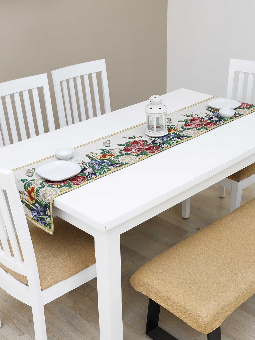 

Ariana White & Red Floral Printed Cotton Table Runner