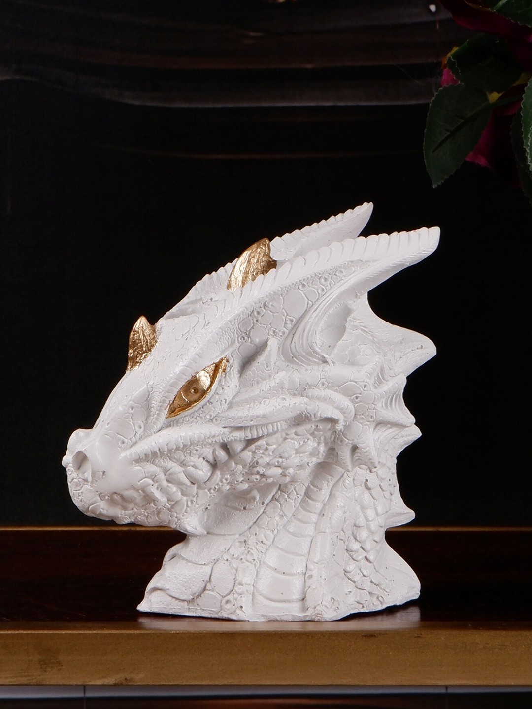 

THE WHITE INK DECOR Feng Shui Prosperity Showpieces