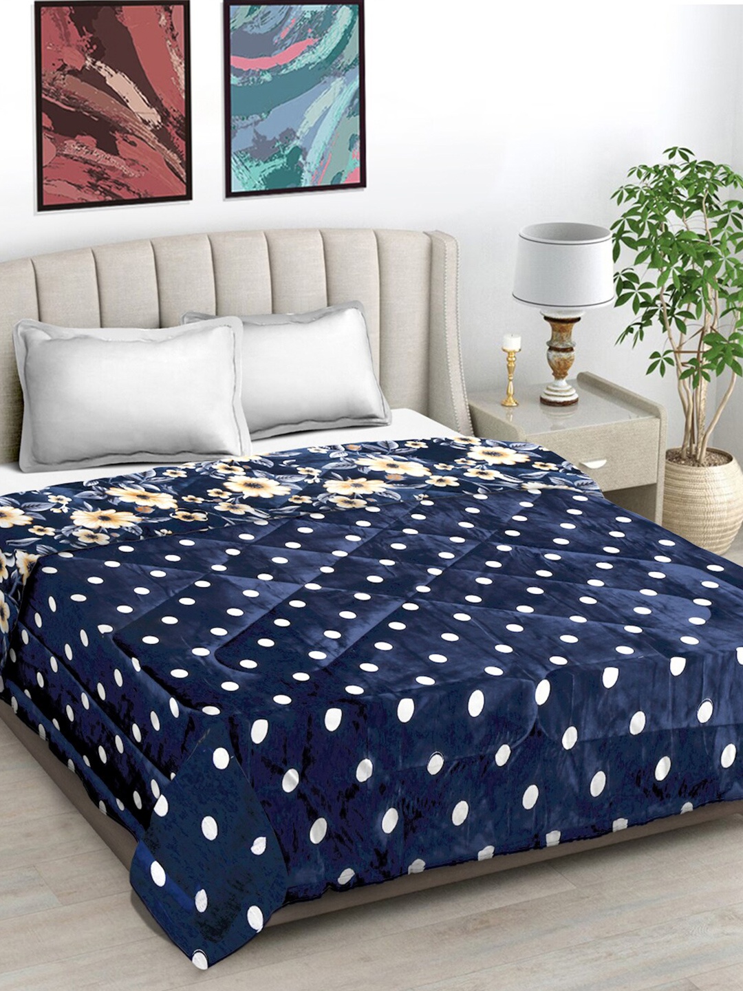 

FABINALIV White & Blue Geometric Reversible Woollen Heavy Winter 950 GSM Double Bed Quilt