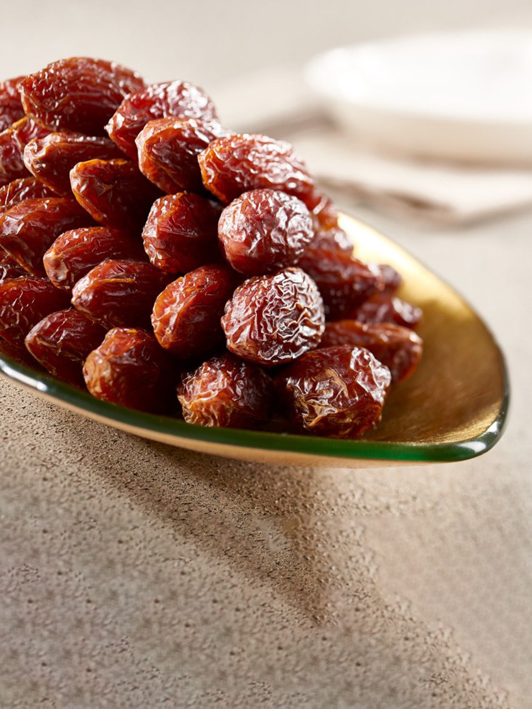 

Bateel Bateel Medjool Dates (500 gm), Brown