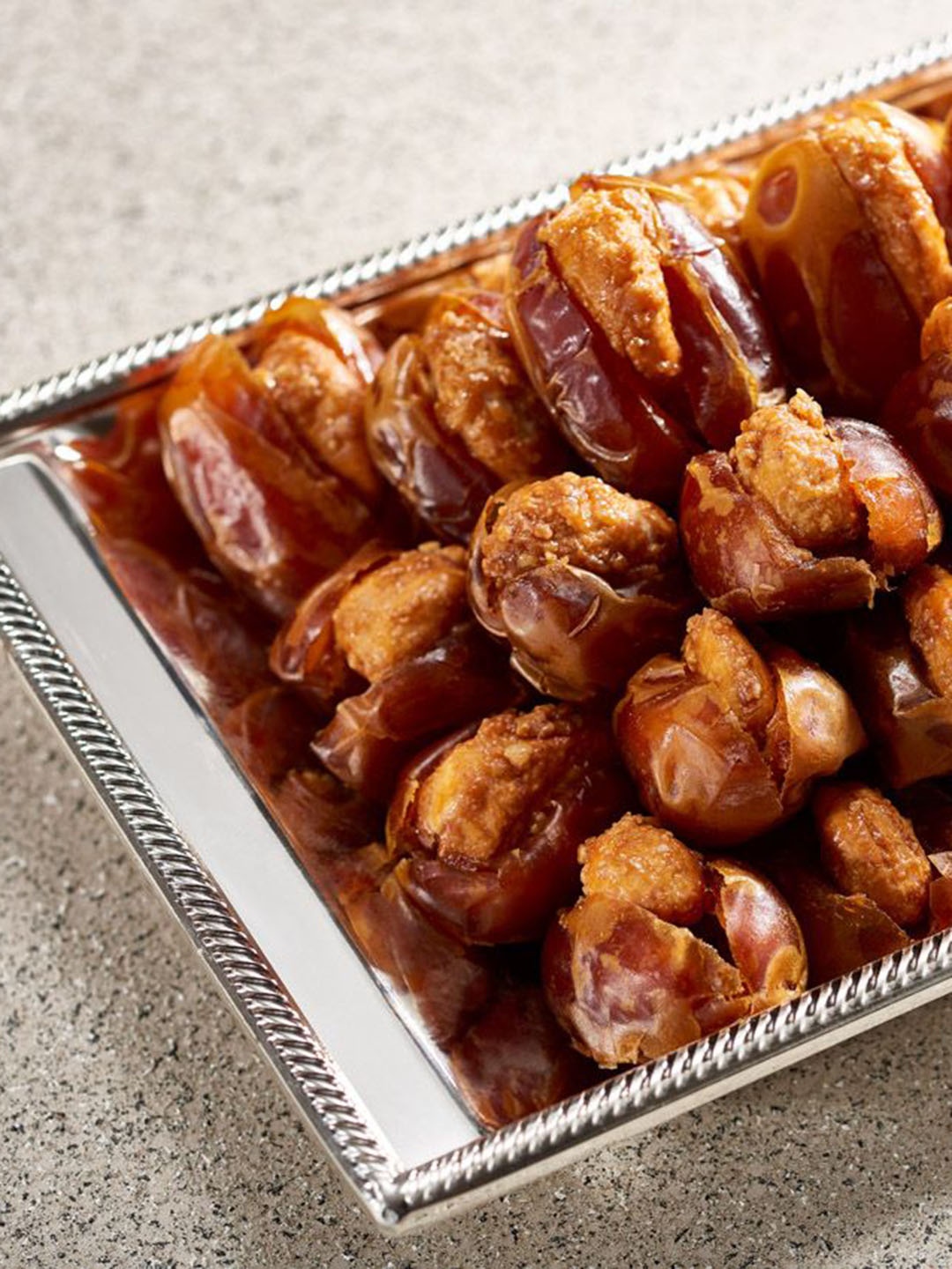 

Bateel Kholas Dates Filled With Whole Caramelized Cashew-500g, Brown