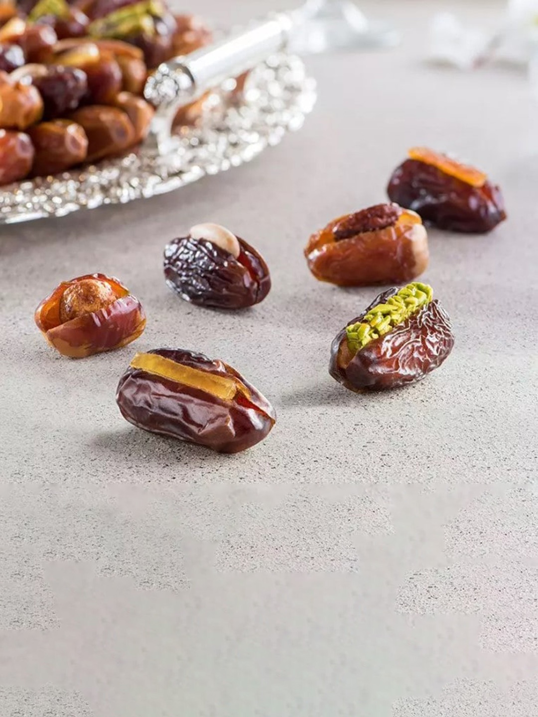 

Bateel Assorted Filled Dates 500 gms, Brown