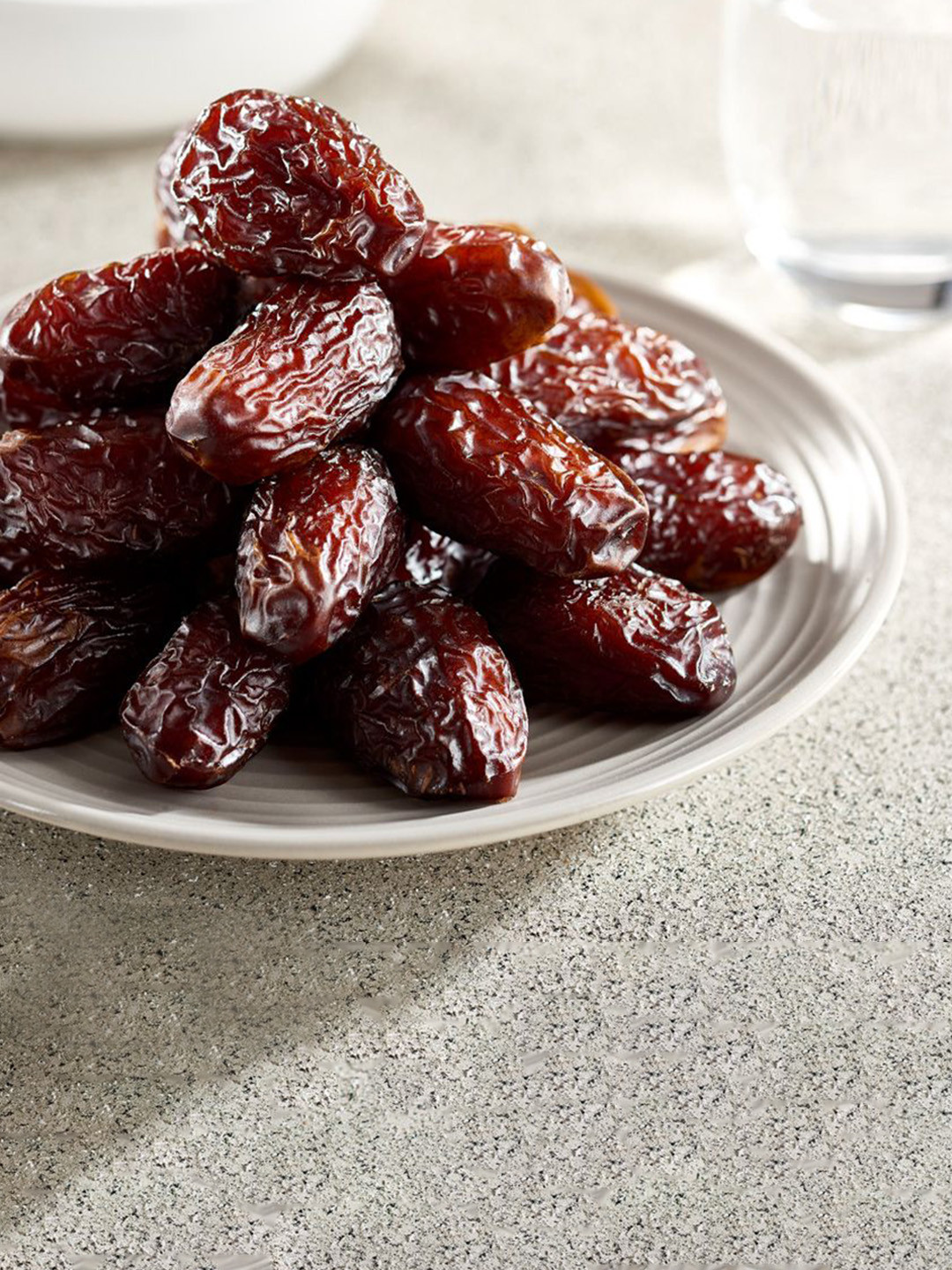 

Bateel Wanan Dates - 1 kg, Brown
