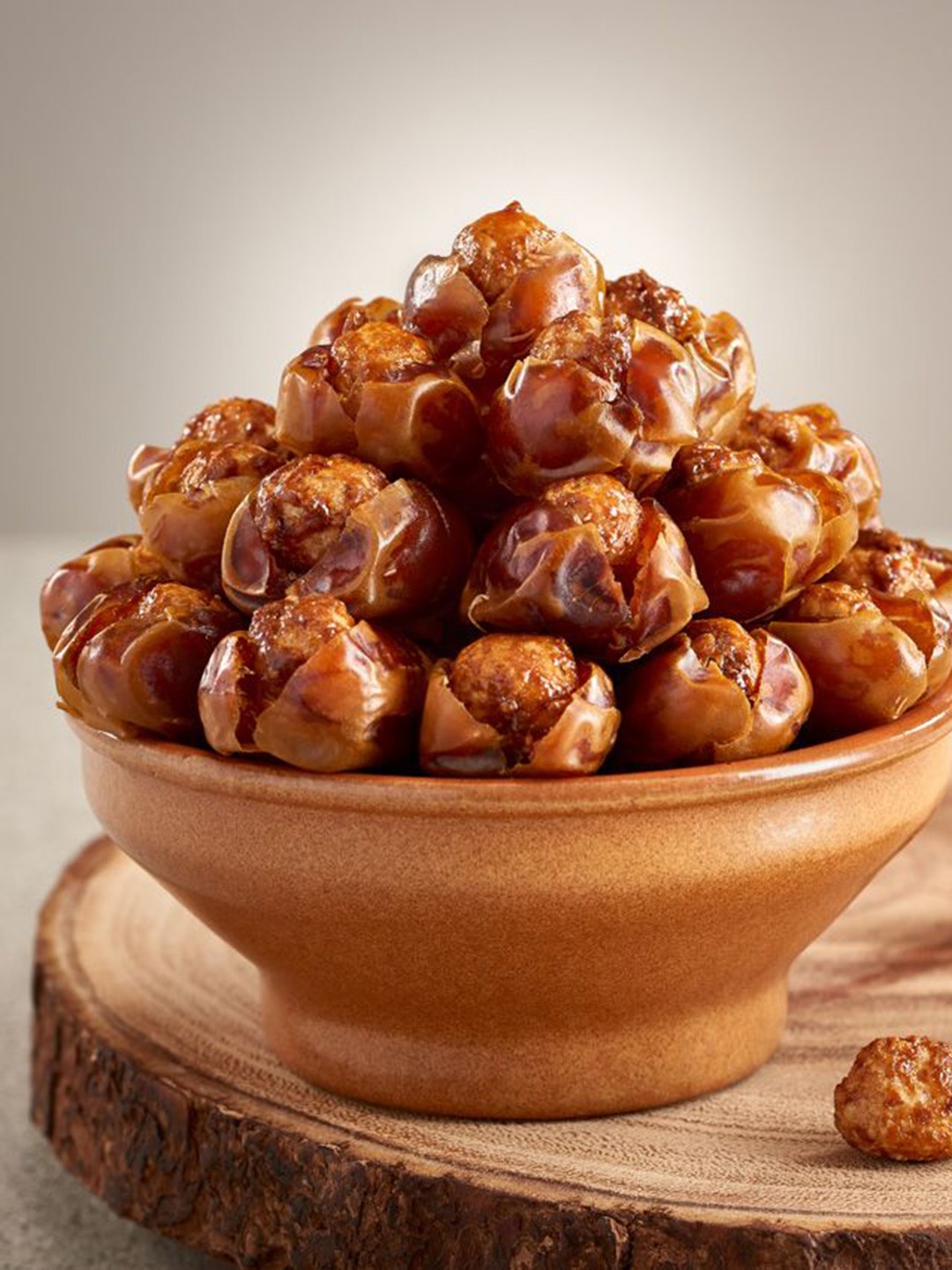 

Bateel Kholas Dates Filled With Whole Caramelized Macadamia- 500 gms, Brown