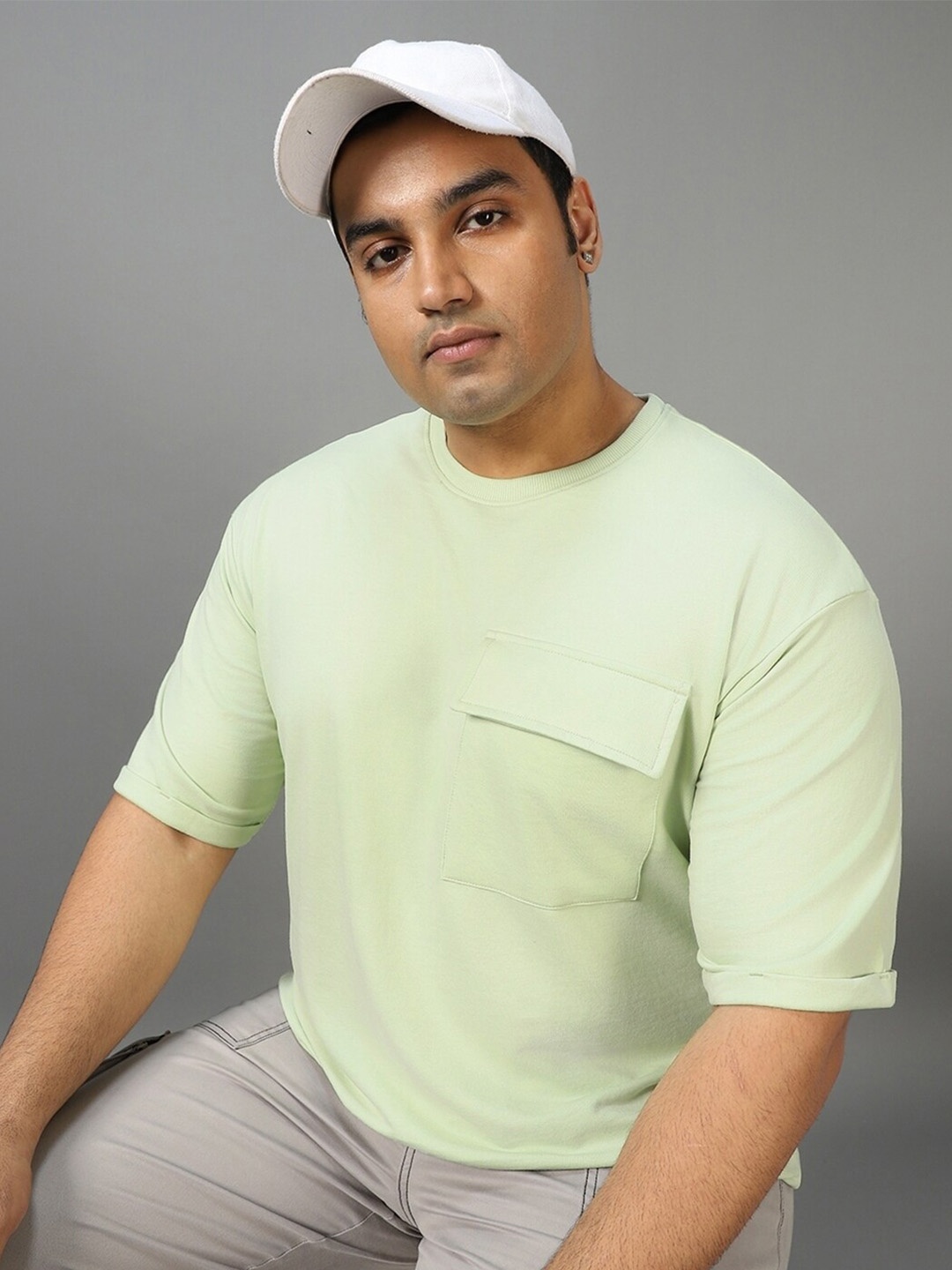 

Bewakoof Heavy Duty Plus Size Round Neck Oversized Cotton T-shirt, Green
