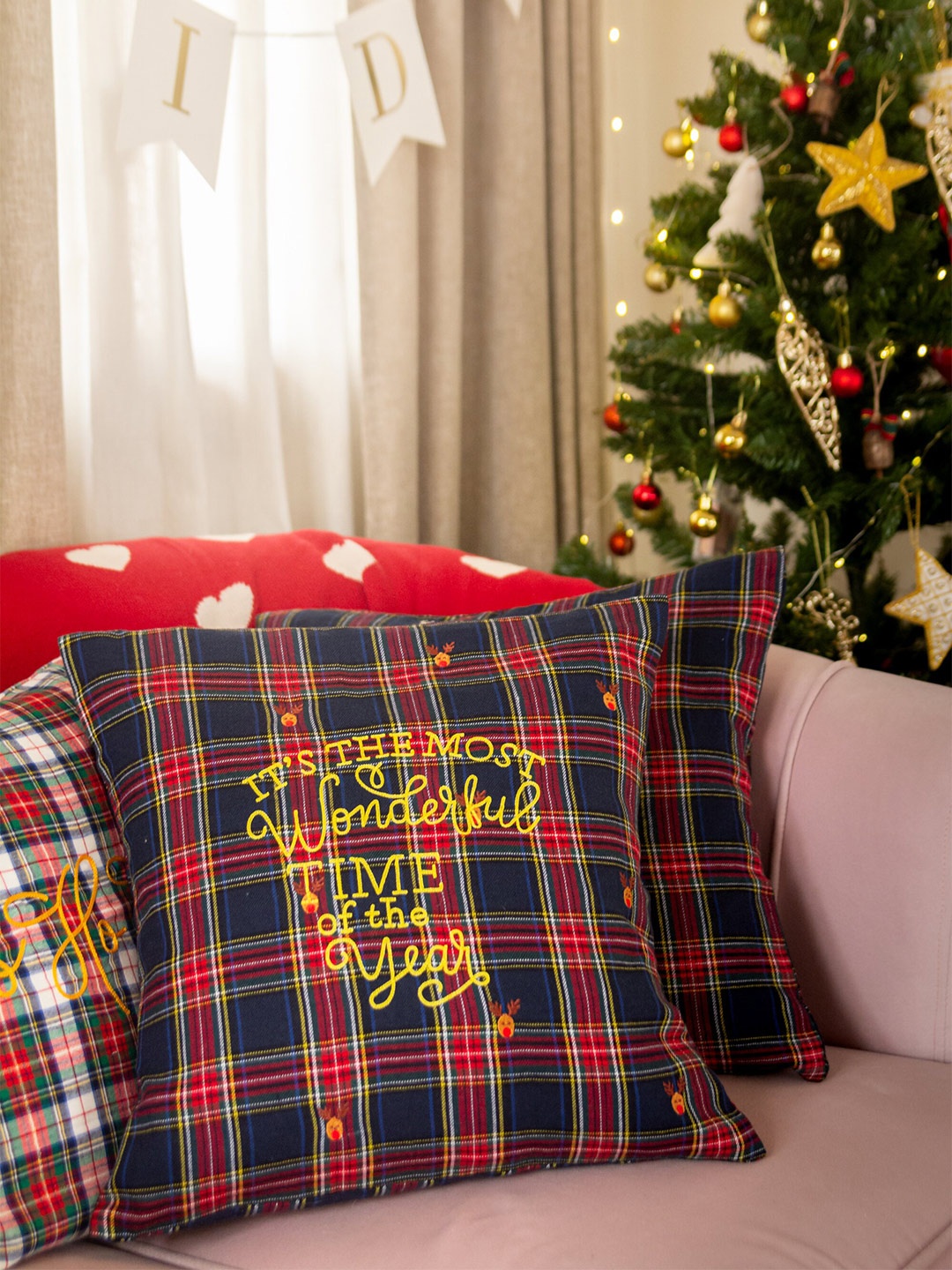 

BandBox Red & Blue Checked Cotton Square Cushion Cover