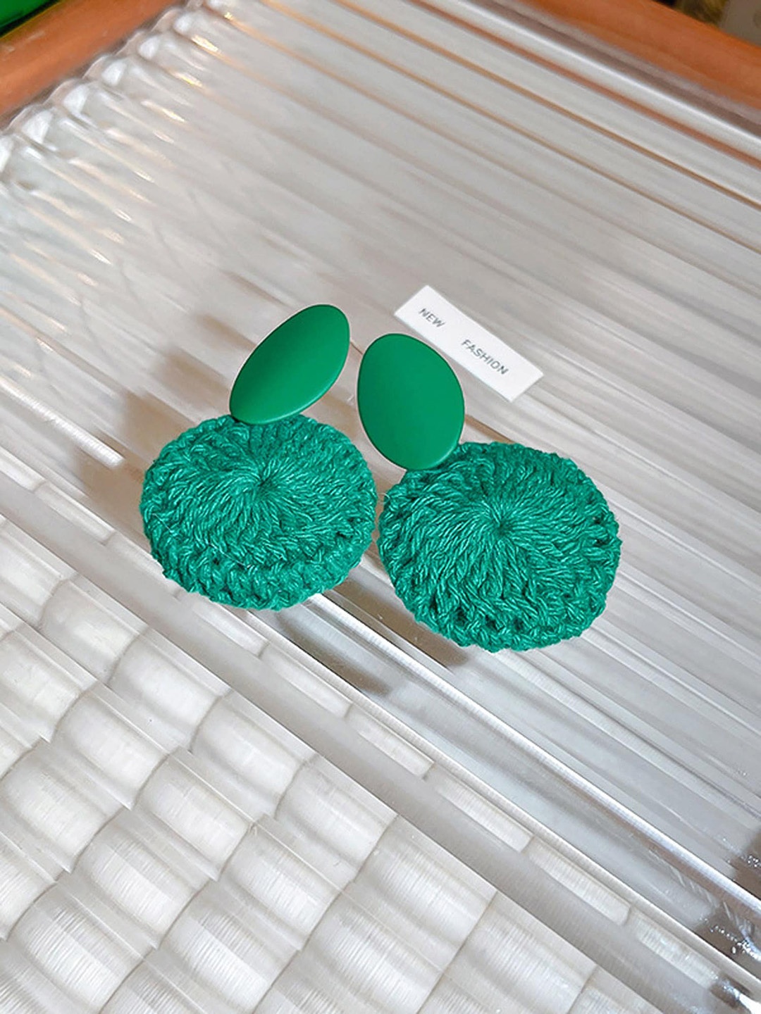 

Bellofox Green Alloy Contemporary Drop Earrings