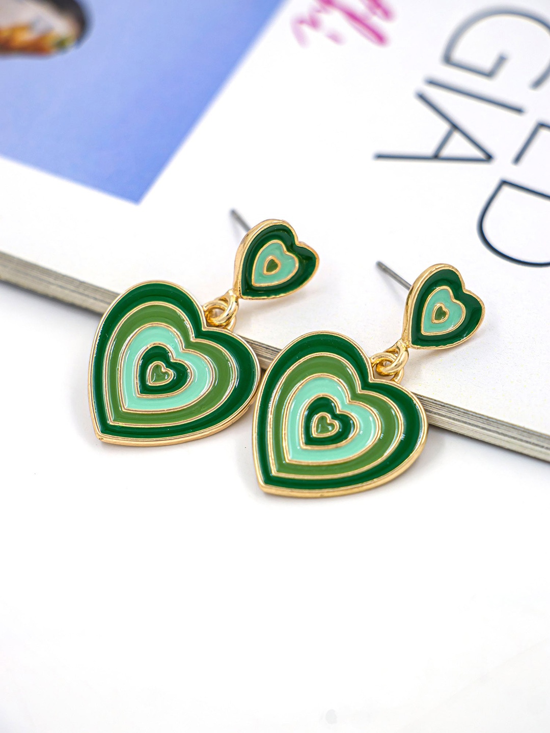 

Bellofox Green Heart Shaped Drop Earrings