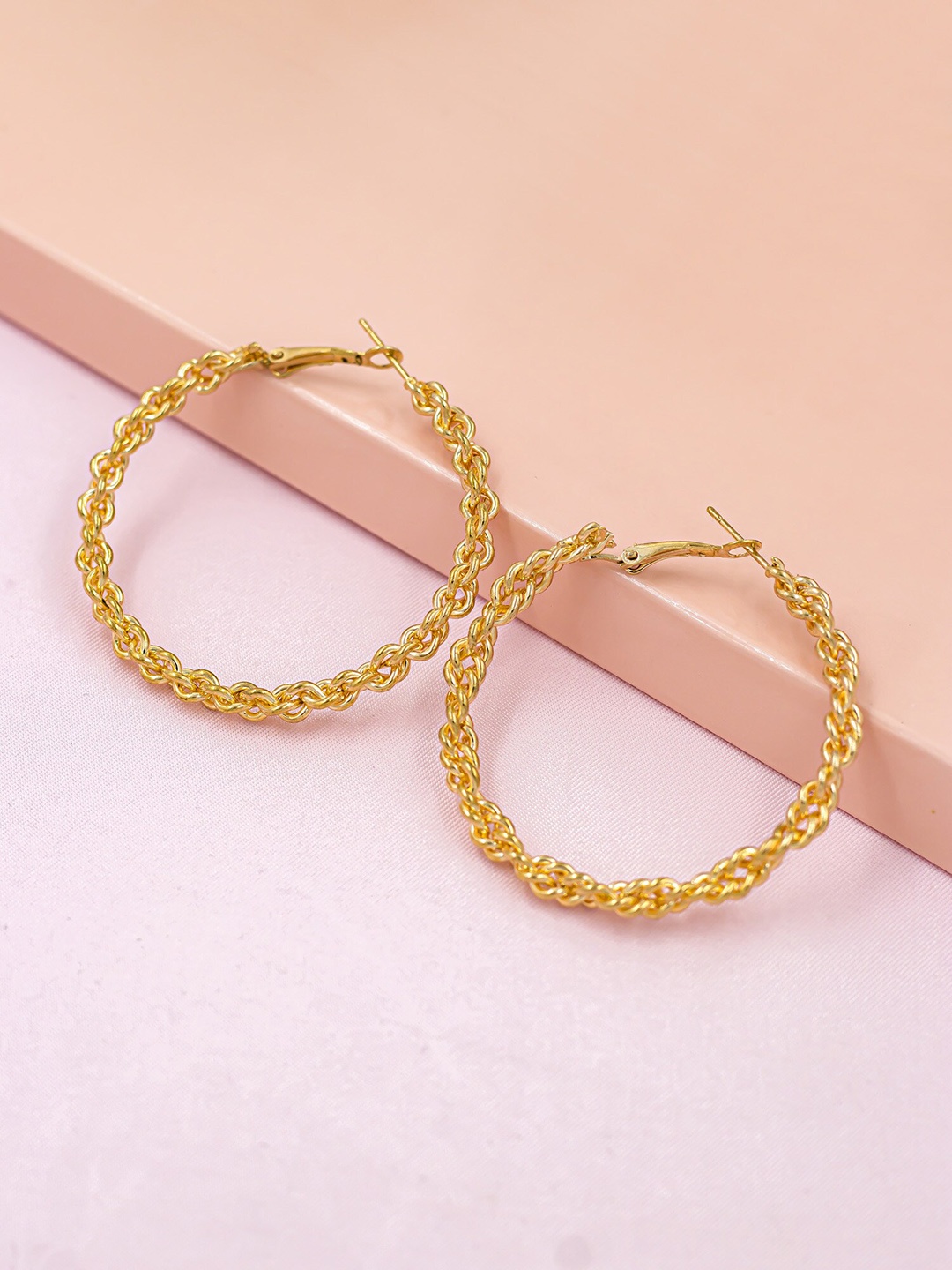

Bellofox Gold-Plated Circular Hoop Earrings
