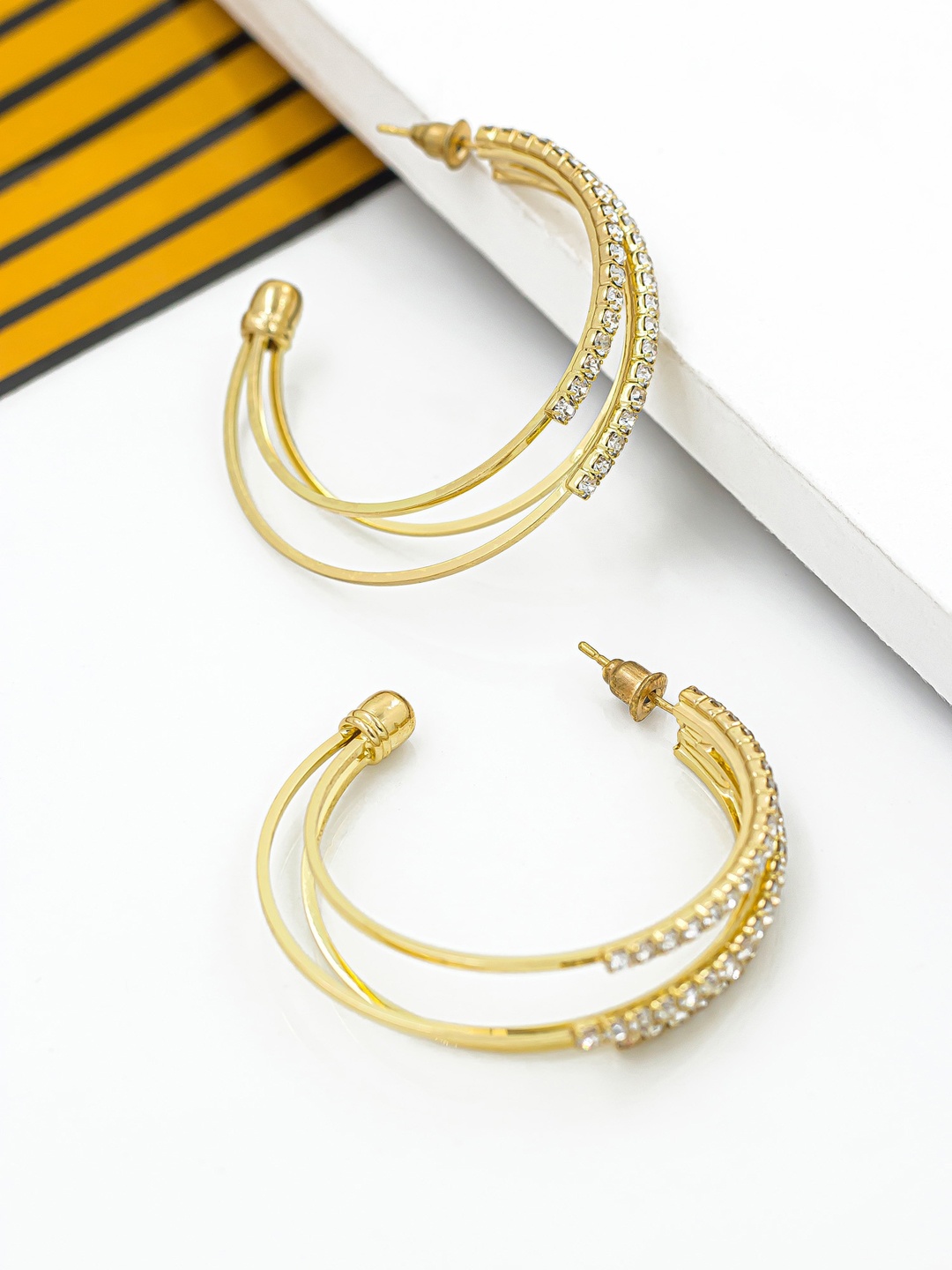 

Bellofox Gold-Plated Half Hoop Earrings