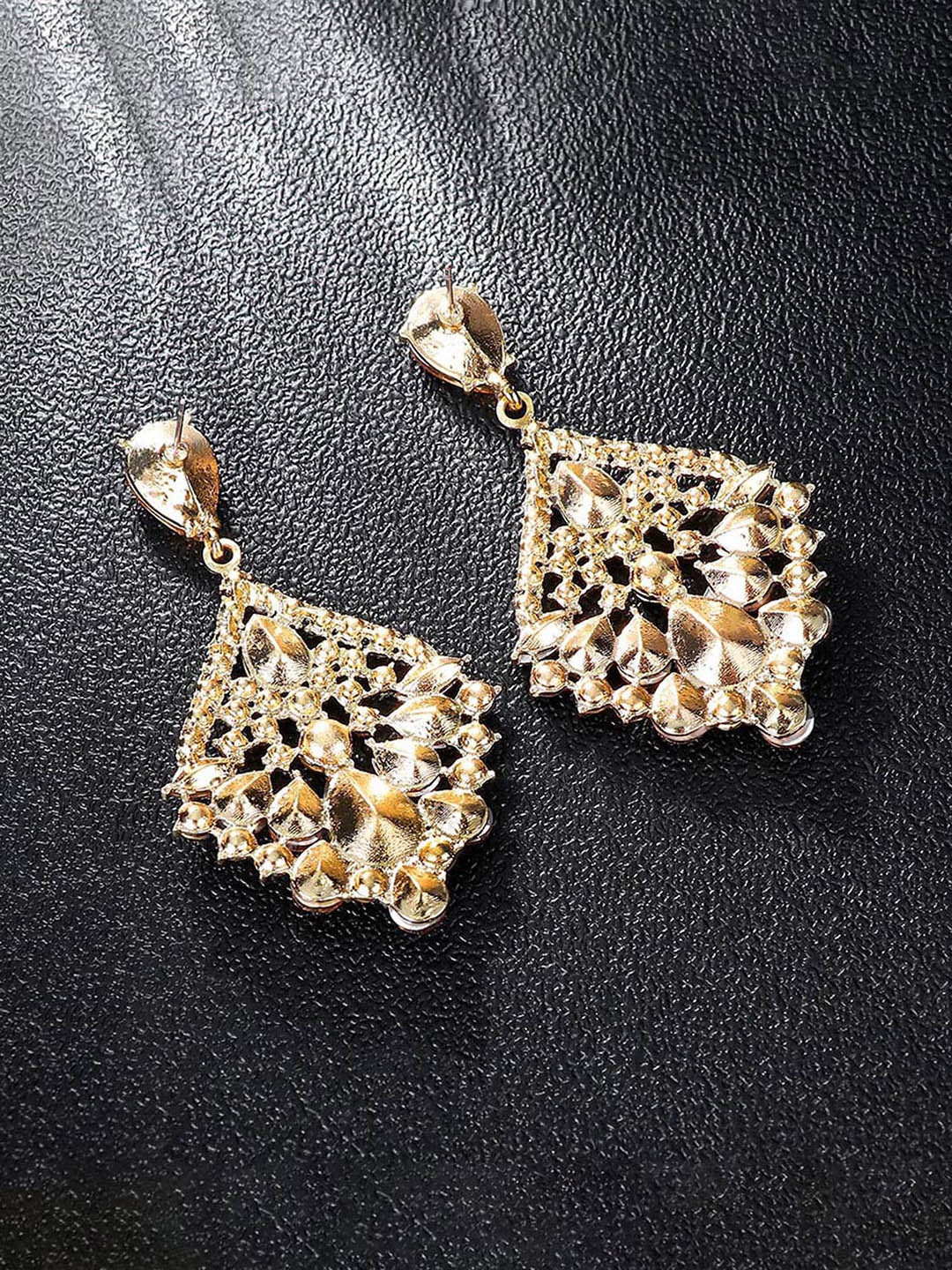 

Bellofox Gold Plated Drop Earrings