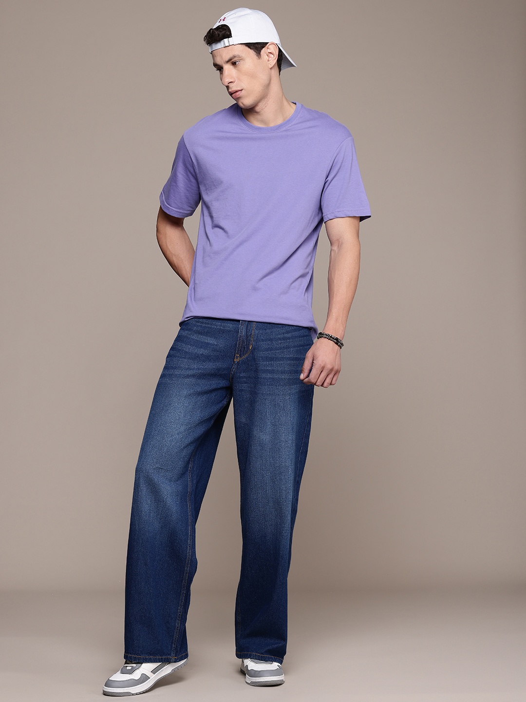

The Roadster Life Co. Men Pure Cotton Wide Leg Light Fade Jeans, Blue