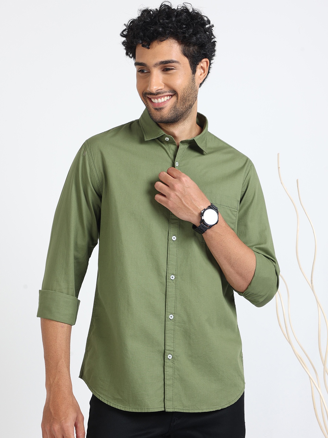 

URBARO Spread Collar Smart Slim Fit Cotton Casual Shirt, Olive