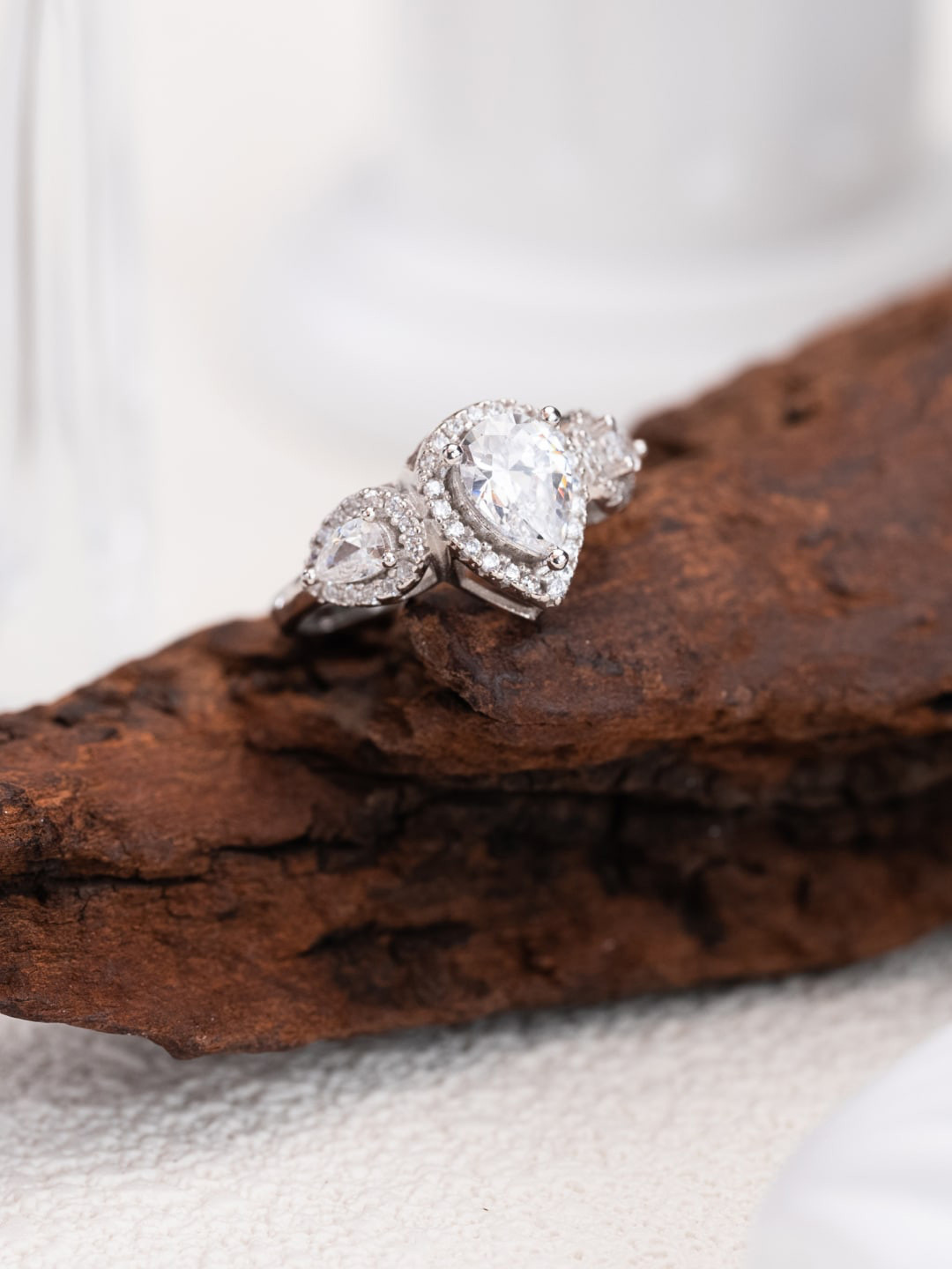 

MISS JO 92.5 Sterling Silver Silver-Plated Stone Studded Finger Ring