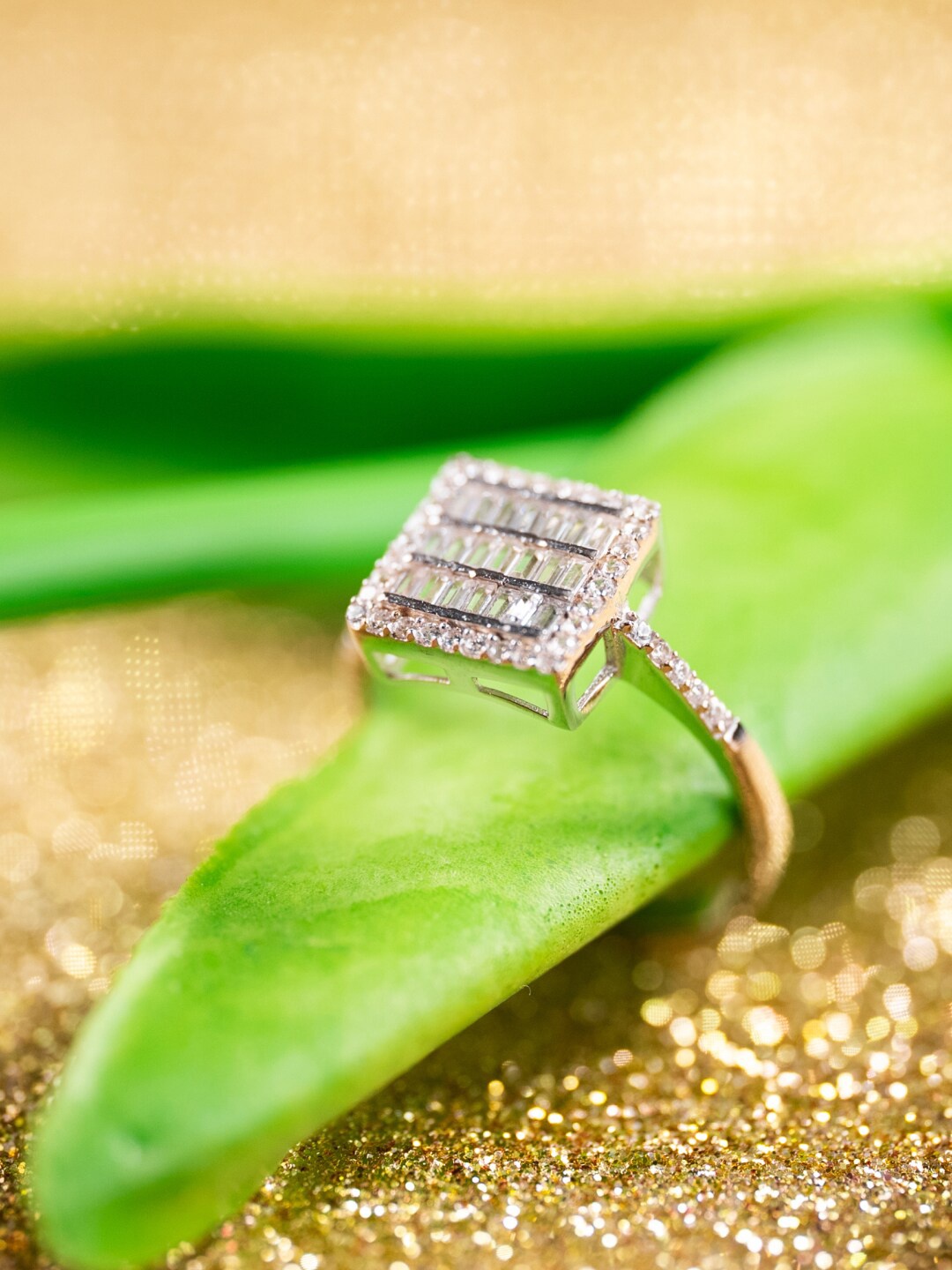 

MISS JO 92.5 Sterling Silver Silver-Plated Stone Studded Finger Ring