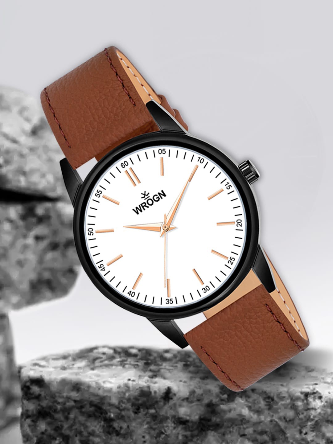 

WROGN Men Leather Straps Analogue Watch HOBWRG0433, Camel brown