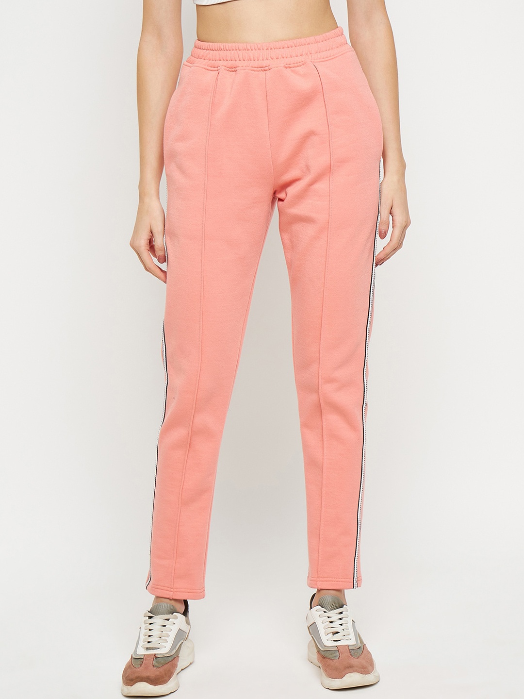 

BRINNS Women Slim Fit Mid-Rise Pleated Plain Cotton Track Pants, Pink