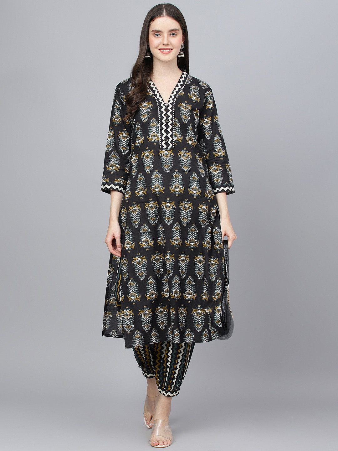 

KALINI Ethnic Motifs Printed Regular Gotta Patti Pure Cotton Kurta with Harem Pants, Black