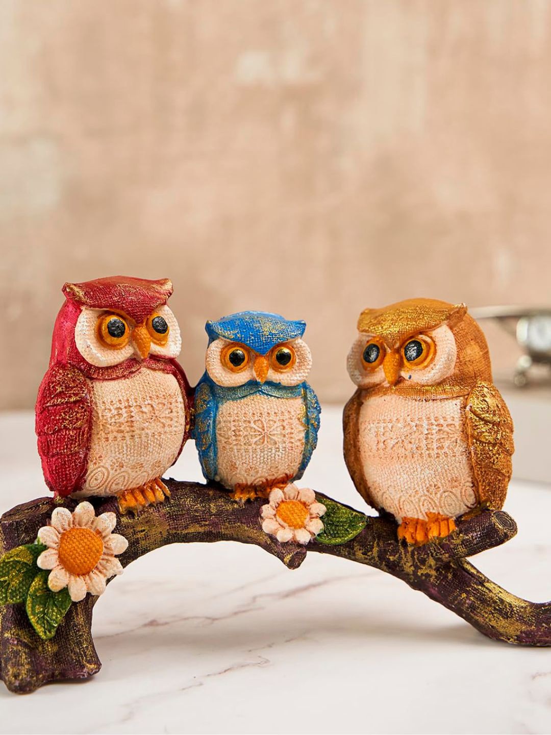 

DecorTwist Red & Blue Owl Family Birds Showpieces