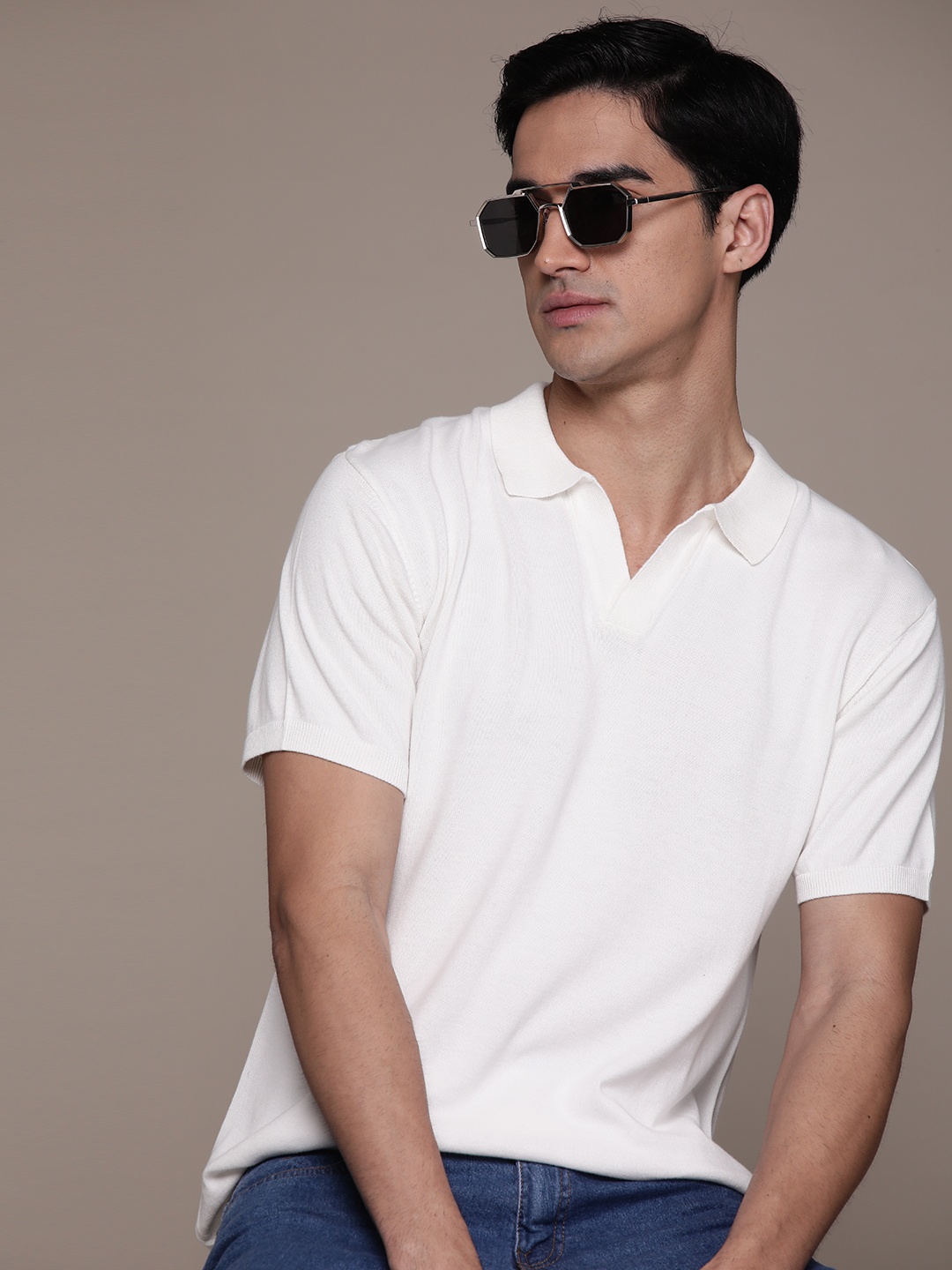 

The Roadster Lifestyle Co. Men Polo Collar Pure Cotton T-shirt, White