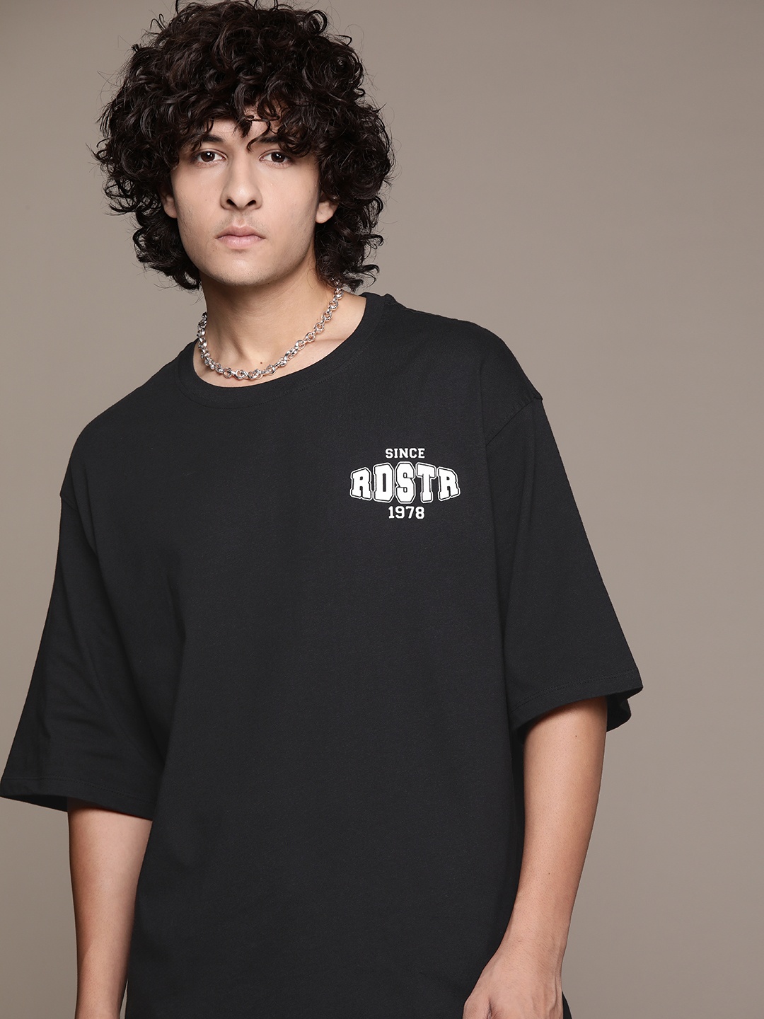 

The Roadster Lifestyle Co. Drop-Shoulder Relaxed Fit Pure Cotton T-shirt, Black