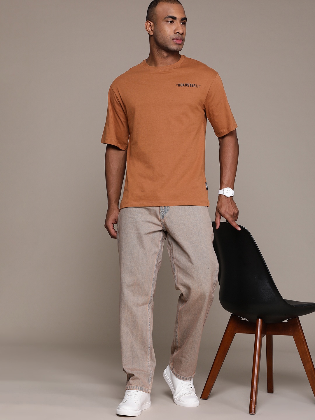 

The Roadster Lifestyle Co. Printed Pure Cotton Relaxed Fit T-shirt, Brown