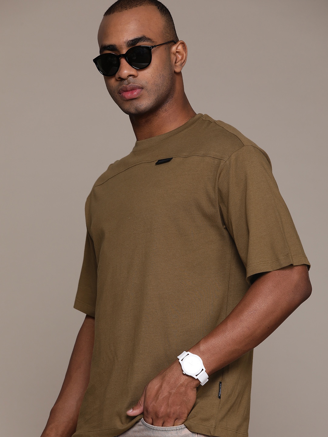 

The Roadster Lifestyle Co. Relaxed Fit Pure Cotton T-shirt, Olive