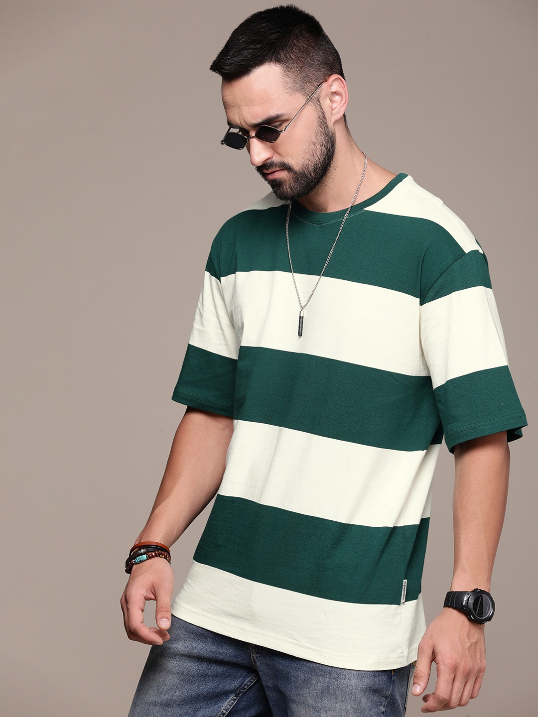 

Roadster Men Striped Pure Cotton T-shirt, Green