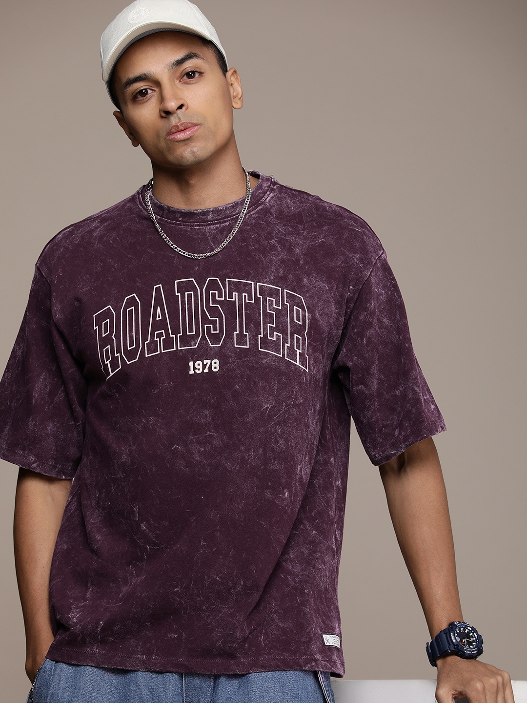 

The Roadster Life Co. Pure Cotton Printed Drop-Shoulder Sleeves Relaxed Fit T-shirt, Purple