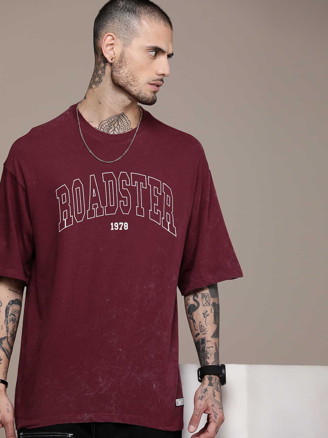 

The Roadster Life Co. Pure Cotton Printed Drop-Shoulder Sleeves Relaxed Fit T-shirt, Maroon