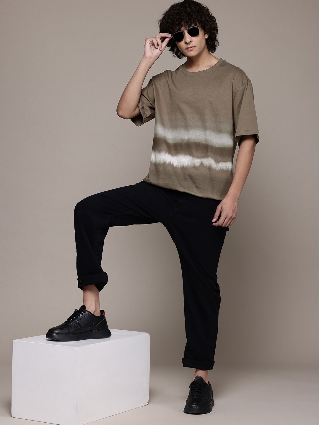 

The Roadster Lifestyle Co. Printed Relaxed Fit Pure Cotton T-shirt, Brown